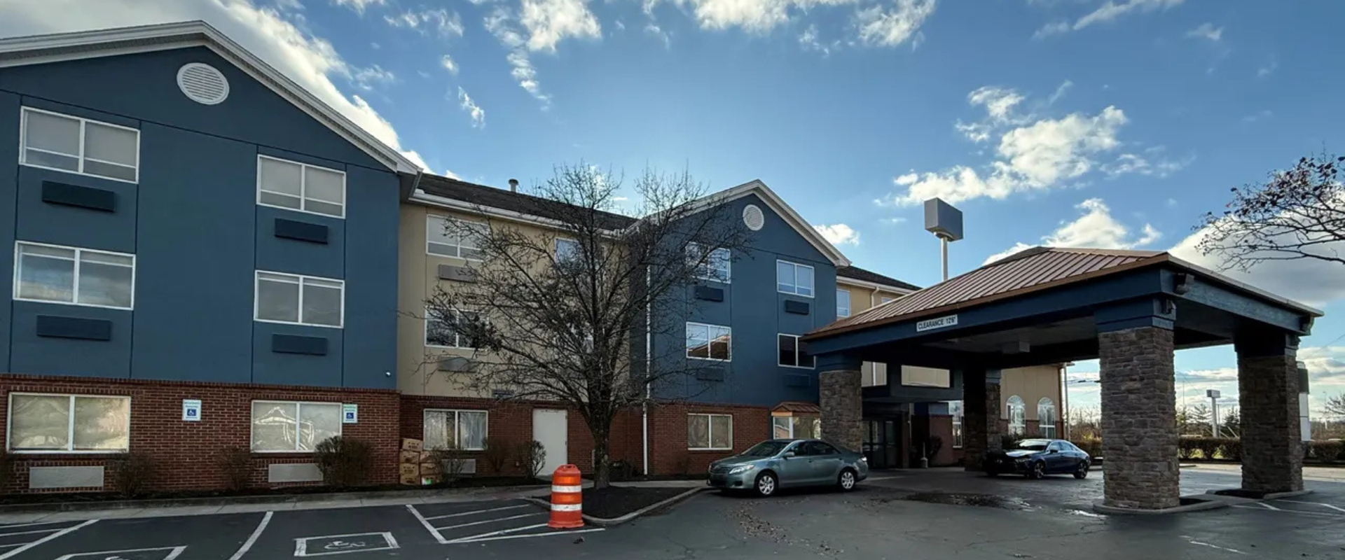 Beautiful Hotel Exterior
